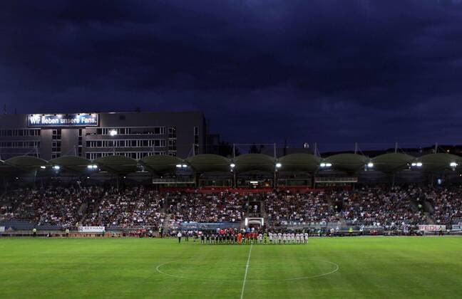 FUSSBALL - UEFA CL Quali, GRAZ,AUSTRIA,03.AUG.11 - FUSSBALL - UEFA Champions League, Qualifikation, SK Sturm Graz, UPC ARENA o0 Sportstätte Stadion Totale Flutlicht Abend