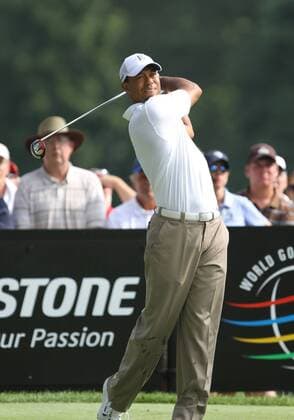 August 05 2011: Tiger Woods watching his drive during the World Golf Championships-Bridgestone Invitational second round of play at Firestone Country Club in Akron, OH. PGA Golf Herren AUG 05 WGC Bridgestone Invitational - Second Round Icon1108051561 EDITORIAL USE ONLY