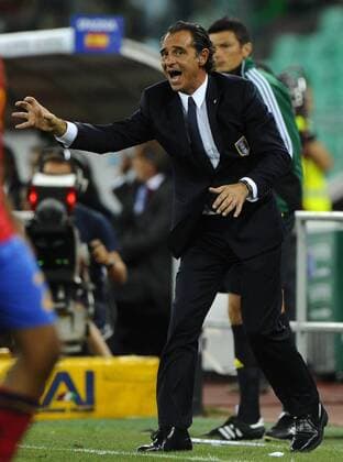 Bari, Italien - Spanien: Cesare Prandelli 