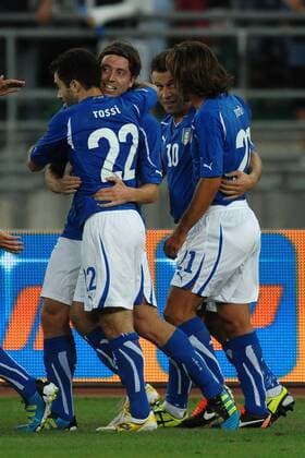 Riccardo MONTOLIVO celebrates scoring , Italy - Spain, in Bari --- andreaXstaccioli