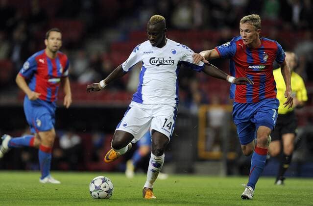 Champions League Play off FC Kopenhagen-Viktoria Pilsen Dame N Doye, FCK FC Kobenhavn., Petr Trapp, Viktoria Plzen. 