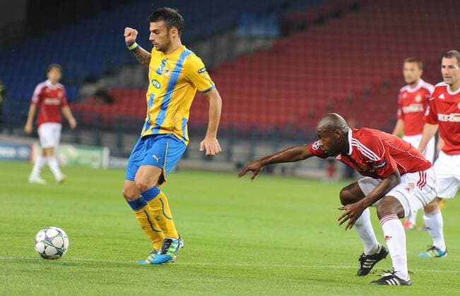 Wisla Krakow - APOEL FC Nikosia, Osman Chavez (P) ---  110817PAJ011