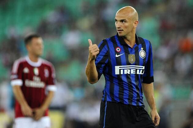 18.08.2011, Bari - Calcio Trofeo 2011 - AC Mailand vs Inter Mailand --- Esteban Cambiasso 