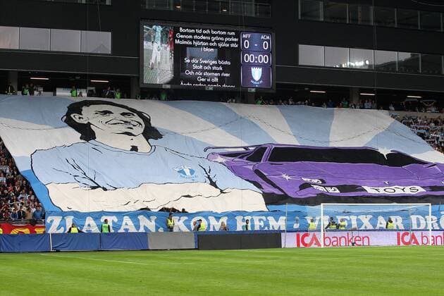 Malmö FF Fans begrüßen ihren ehemaligen Spieler ZLATAN IBRAHIMOVIC (AC Mailand) o0 Choreographie Fanchoreographie Totale