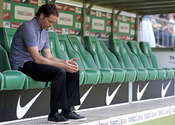 20.08.2011, Fussball 1.Bundesliga Saison 2011 2012, 3.Spieltag, SV Werder Bremen - SC Freiburg, im Bremer Weserstadion. Trainer Marcus Sorg (Freiburg)