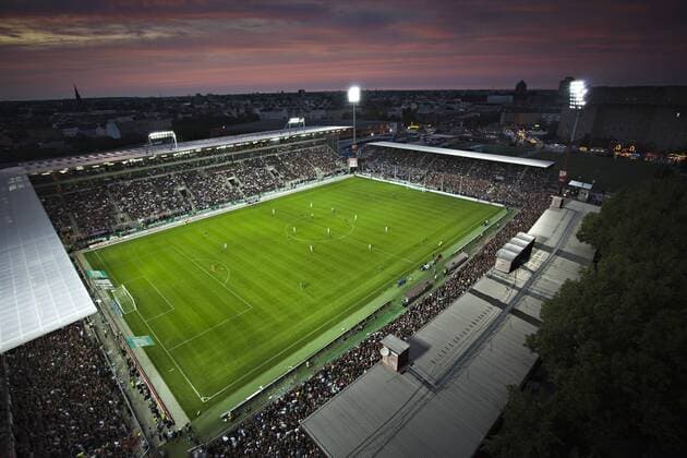 Fußball, Stadiongeschichte FC St. Pauli Millerntorstadion - Heimspielstätte des FC St. Pauli o0 am Millerntor