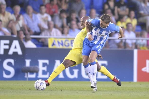 Marcos Senna player of Villarreal and Bashkim Kadrii player of Odense, Villarreal CF - Odense BK --- 