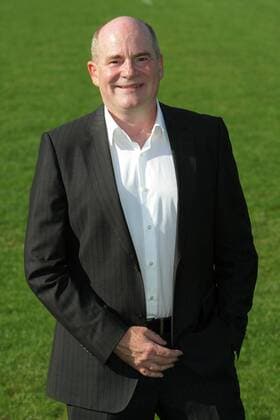 15.08.2011, Frauenfußball-Bundesliga, offizieller Fototermin des 1. FFC Frankfurt zur Saison 2011 2012. Manager Siegfried Dietrich (1. FFC Frankfurt).