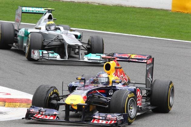 Formel 1 GP, Belgien in Spa, 28.08.2011; Sebastian Vettel, Red Bull Racing, Sieg, Nico Rosberg, Mercedes MGP W02,