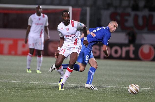 Football : 16e Coupe de la Ligue - AS Nancy AJ Auxerre - 30.08.2011 - Samba Diakite(Nancy)Anthony le Tallec (Auxerre) Football : 16e Coupe de la Ligue - AS Nancy AJ Auxerre - Ligue 1 - 30.08.2011 StephanieGrossetete 