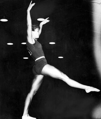Aus., Melbourne, Olympics, 1956: Larisa Latynina (USSR), winner of nine gold medals, five silver and four bronze in gymnastics. !AUFNAHMEDATUM GESCHÄTZT! UnitedArchives0722750