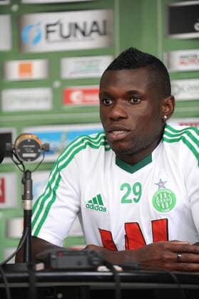 Lynel Kitambala a Saint Etienne Football : Presentation de Lynel Kitambala nouvelle recrue de AS Saint Etienne - Conference de presse - 05.09.2011 FredericCHAMBERT PanoramiC 