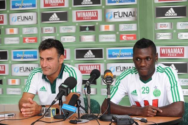 Christophe Galtier (entraineur) - Lynel Kitambala Football : Presentation de Lynel Kitambala nouvelle recrue de AS Saint Etienne - Conference de presse - 05.09.2011 FredericCHAMBERT PanoramiC 