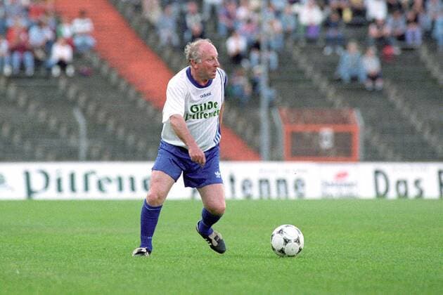Aus Fussball-Gala 96 Uwe Seeler Allstars im Niedersachsenstadion. - Uwe Seeler Ex Ehemalige