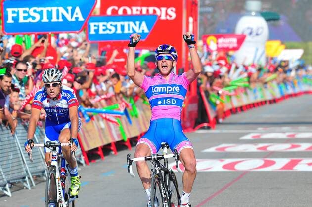 08.09.2011 Vuelta a Espana Stage 18 Solares to Noja. Francesco Gavazzi sprinted to victory on stage 18 of the Vuelta a Espana after attacking his breakaway counterparts on the coast. xSirottix  ActionPlus11206715 Content restricted for UK based newspaper