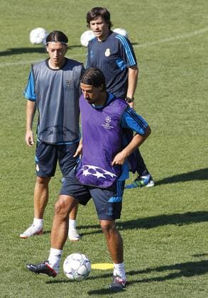 Madrid (13 09 2011) - Training Real Madrid CF, Sami Khedira - Mesut Özil... -  (13092011010)