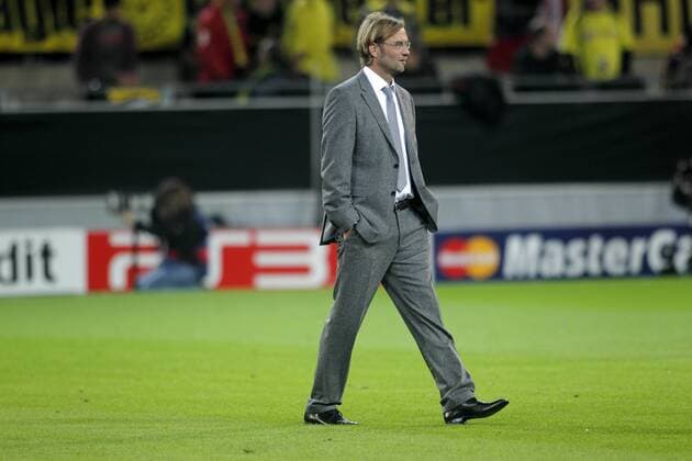 Borussia Dortmund (BVB) - Arsenal FC London, Trainer Jürgen Klopp Borussia Dortmund trägt einen Anzug