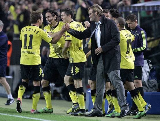 Borussia Dortmund (BVB) - Arsenal FC London, Jubel BVB zum Tor zum 1:1: Mario Götze und Jürgen Klopp