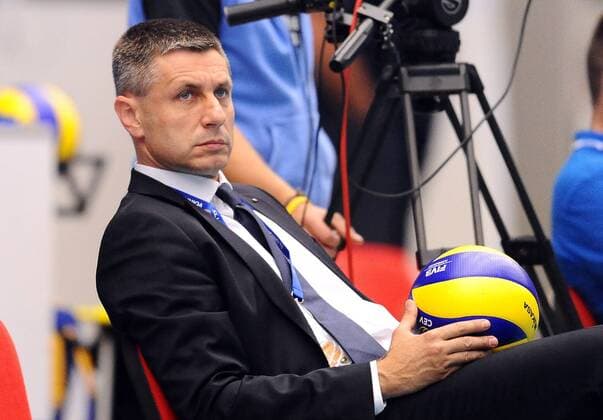 15.09.2011 KARLOWE WARY - 2011 CEV MEN VOLLEYBALL EUROPEAN CHAMPIONSHIP - RUSSIA VS. BULGARIA QUARTER FINAL GAME - RADOSTIN STOYTCHEV (HEAD COACH) -  20110915LUK103