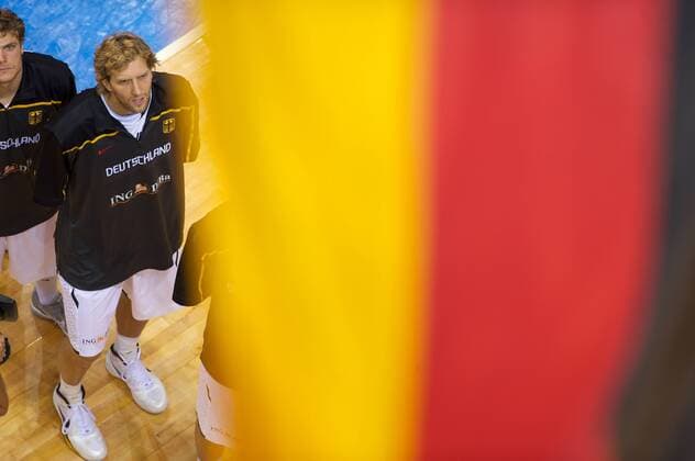 Basketball Siauliai (LTU) 04.09.2011 Europameisterschaften der Herren Deutschland (GER) - Serbien (SRB) Dirk Nowitzki (Deutschland, No.14)