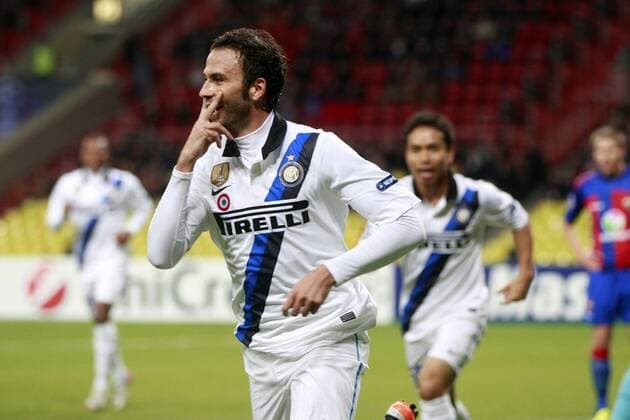 Giampaolo Pazzini Inter Celebration UEFA Champions League 2011 2012 CSKA Moscow vs Inter Milan xPaoloxNuccix