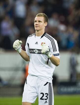 Jubel Torwart Bernd LENO, LEV, Halbfigur, Einzelbild, Gestik, Geste, Fussball Champions League, Vorrunde 2. Spieltag, Bayer 04 Leverkusen (LEV) - KRC Genk, am 28.09.2011 in Leverkusen Deutschland