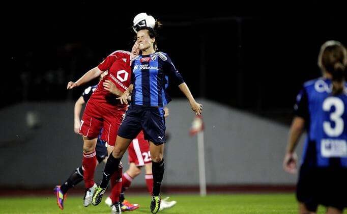 Stabaek FK - 1. FFC Frankfurt, Cathrine Dekkerhus, Melanie Behringer 