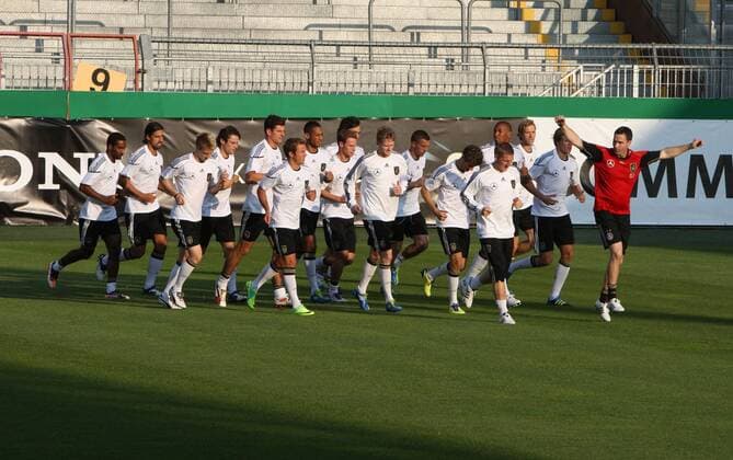 DFB Training Länderspiel Nationalmannschaft Deutschland, 04.10.2011, Mainz Bruchwegstadion, -