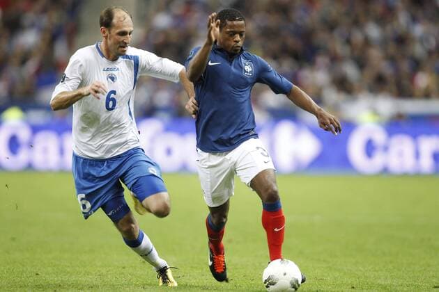 Patrice Evra (FRA), Elvir Rahimic (Bosnien), Paris, Frankreich - Bosnien Herzegovina xGwendolineLeGoffx 