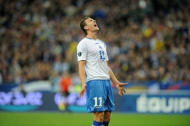 France Bosnia Herzegovina - Qualifications Euro 2012 - 11.10.2011 Edin Dzeko (Bosnia) France Bosnia Herzegovina - Qualifications Euro 2012 - 11.10.2011 NLeGouic 
