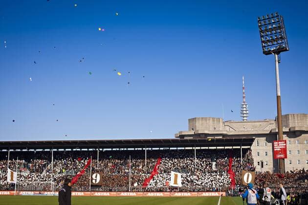 Fußball, Stadiongeschichte FC St. Pauli Millerntor Stadion - Heimspielstätte des FC St. Pauli