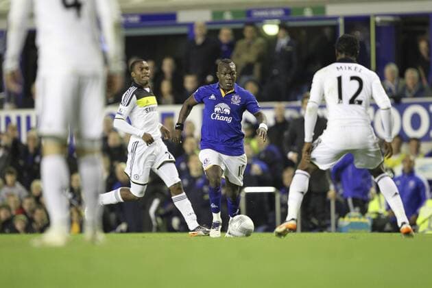 26.10.2011. Liverpool, England. Royston Drenthe in action in the Carling Cup match between Everton and Chelsea at Goodison Park. Mandatory Credit ActionPlus. xDavidxLloydx  ActionPlus11216709 Content restricted for UK based newspaper