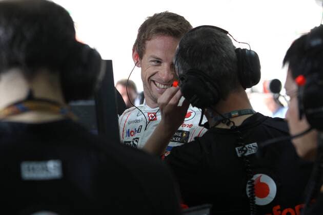Motorsports: FIA Formula One World Championship 2011, Grand Prix of India, 04 Jenson Button (GBR, Vodafone McLaren Mercedes), xHOCHxZWEIx