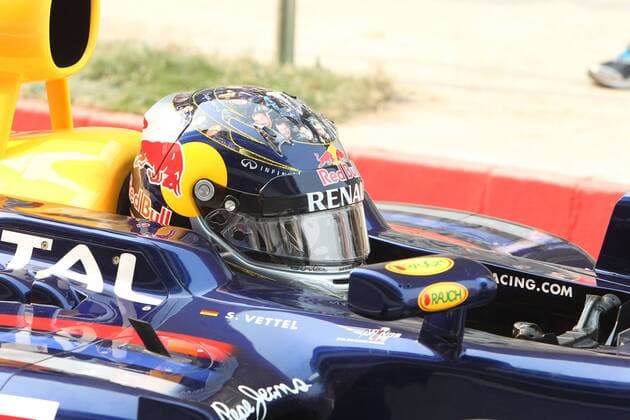 formula 1 GP, Indien Delhi Buddh International Circuit 28.10.11, Sebastian Vettel, Red Bull Racing,