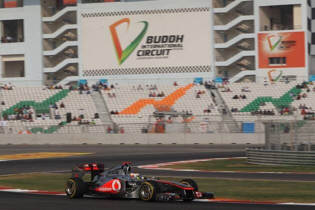 Motorsports: FIA Formula One World Championship 2011, Grand Prix of India, 03 Lewis Hamilton (GBR, Vodafone McLaren Mercedes), xHOCHxZWEIx
