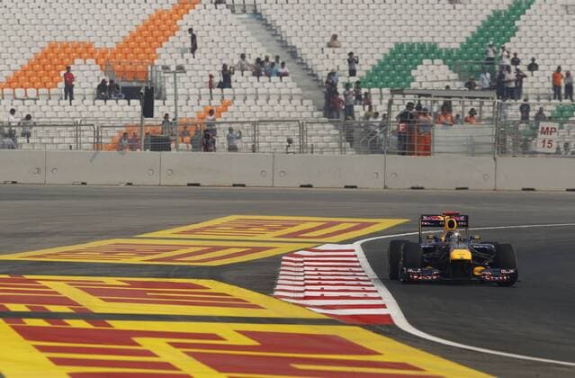 Motorsports: FIA Formula One World Championship 2011, Grand Prix of India, 01 Sebastian Vettel (GER, Red Bull Racing), xHOCHxZWEIx