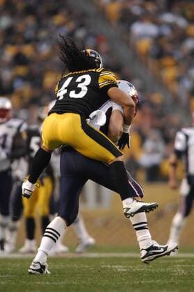 Oct 30th, 2011: Troy Polamalu 43 in action during the New England Patriots vs Pittsburgh Steelers game in Pittsburgh at Heinz Field. NFL American Football Herren USA 2011: Patriots vs Steelers OCT 30 - ZUMAcp5