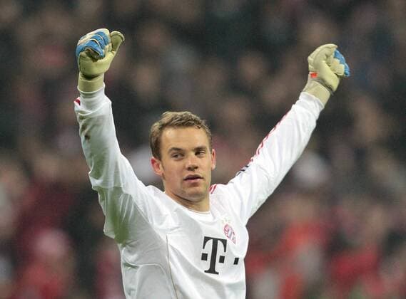 Fussball, Champions League, Saison 2011 2012, Herren, Europa, Deutschland, CHL, Gruppenphase, Vorrunde , 4. Spieltag, FC Bayern München - SSC Neapel 3-2, v.l. Aktion, Freude, jubeln, Jubel nach Tor zum 2-0, Manuel Neuer, FC Bayern München,