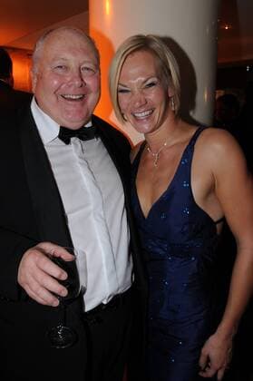 05.11.2011 - 30. Sportpresseball, Alte Oper Frankfurt. Kurt Gaugler (Bundesligastiftung) mit Schiedsrichterin Bibiana Steinhaus. o0 Fußball Frauenfußball