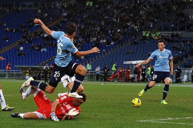 Miroslav KLOSE and Giuseppe SCULLI goal - Roma, 6 11 2011 - Stadio Olimpico - Serie A 2011 2012 - Lazio Roma vs FC Parma - andreaxstaccioli o0 Tor