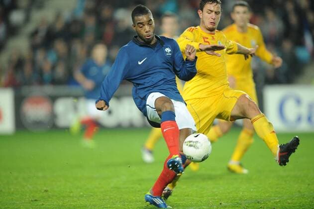 Alexandre Lacazette (France) Sebastian Mladen (Romania) -- France Romania - Qualifications Euro U21 - 10.11.2011 - NLeGouic 