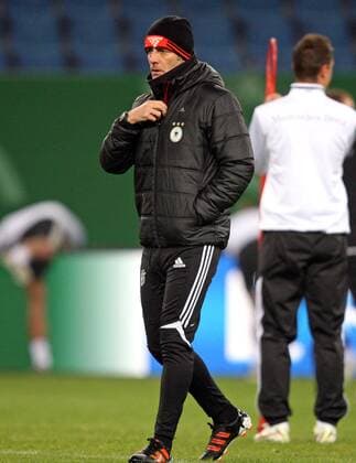 14.11.2011, Fussball, Training der deutschen Nationalmannschaft in der Imtech-Arena Hamburg. Bundestrainer Joachim Löw (Deutschland)