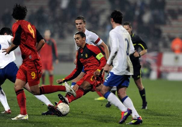 MONS , 14 11 2011 FOOTBALL UEFA EURO 2013 QUALIFICATION UNDER 21 BELGIUM ENGLAND NILL DE PAUW JORDAN HENDERSON ADAM SMITH Picture Michel GOUVERNEUR © REPORTERS PRESS AGENCY 