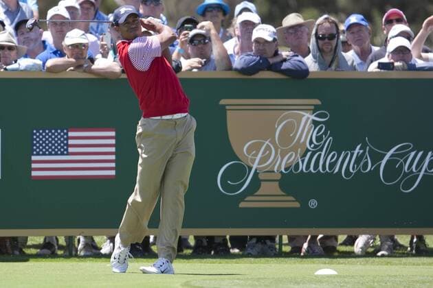 16 November 2011 : Tiger Woods (USA) tees off on the 18th during the 2nd & final day of practice at the Presidents Cup at the Royal Melbourne Golf Club in Melbourne, Australia. PGA Golf Herren NOV 16 The Presidents Cup Icon11111614750 EDITORIAL USE ONLY
