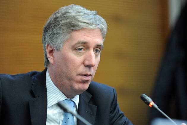 Pressekonferenz anlässlich der Terminbesprechung für die Qualifikationsspiele zur WM 2014 am 18.11.2011 in Frankfurt am Main John Delaney ( Generalsekretär Fussballverband Irland )