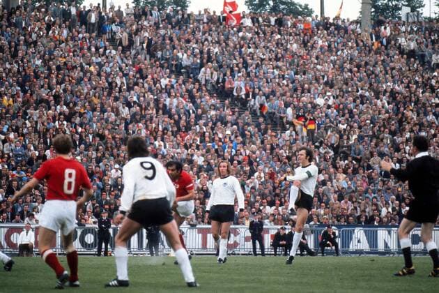 West Germany v USSR (Russia). The European Nations Cup Final 1972 18 06 1972.Franz Beckenbauer (R) and Günter Netzer - WG 