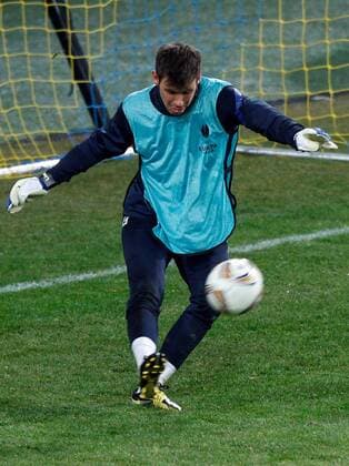 FUSSBALL - EL, Kharkiv vs A.Wien, Vorberichte, Training WIEN,AUSTRIA,29.NOV.11 - FUSSBALL - UEFA Europa League, Gruppenphase, FC Metalist Kharkiv vs FK Austria Wien, Vorberichte, Abschlusstraining A. Wien. Bild zeigt Heinz Lindner (A.Wien). 