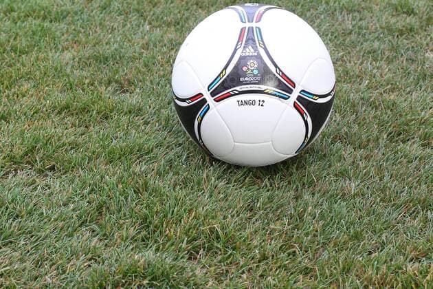 Präsentation des offiziellen EM Spielballs Adidas Tango 12 in Kiew EURO 2012 Polen Ukraine TANGO 12  20111202CSLG0124