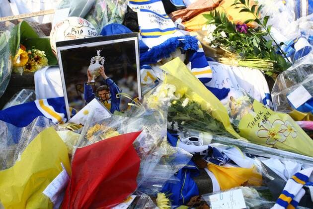 Football - Championship - Leeds United vs. Millwall The Billy Bremner statue at Elland Road is covered with flowers, shirts and dedications to the late Wales manager Gary Speed 
