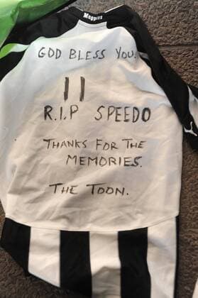 Tributes left for the former Newcastle United midfielder Gary Speed who passed away last week before the Premier League football match between Newcastle United and Chelsea FC on 3 December 2011, at St. James Park, Newcastle upon Tyne, England. Barclays Premier League Newcastle United v Chelsea 3rd December, 2011 EDITORIAL USE ONLY. No use with unauthorised audio, video, data, fixture lists, club league logos or live services. Online in-match use limited to 120 images, no video emulation. No use in betting, games or single club league player publications.